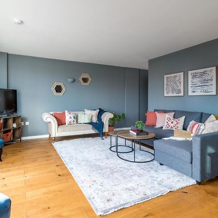 2 Bedroom Apartment With Park Views Shoreditch London Exterior photo