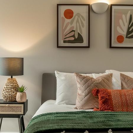 2 Bedroom Apartment With Park Views Shoreditch London Exterior photo