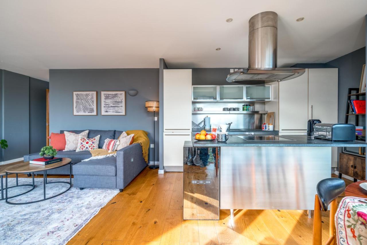 2 Bedroom Apartment With Park Views Shoreditch London Exterior photo