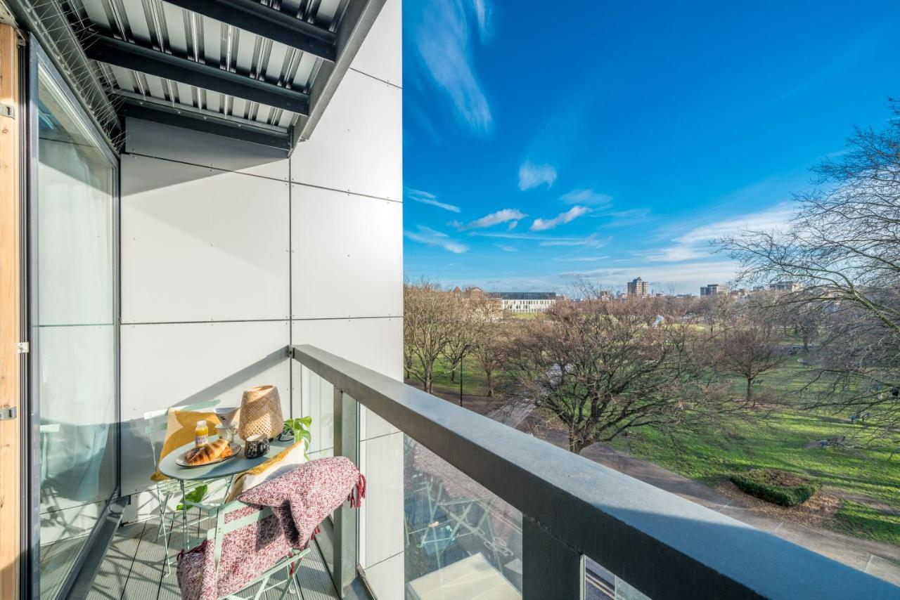 2 Bedroom Apartment With Park Views Shoreditch London Exterior photo